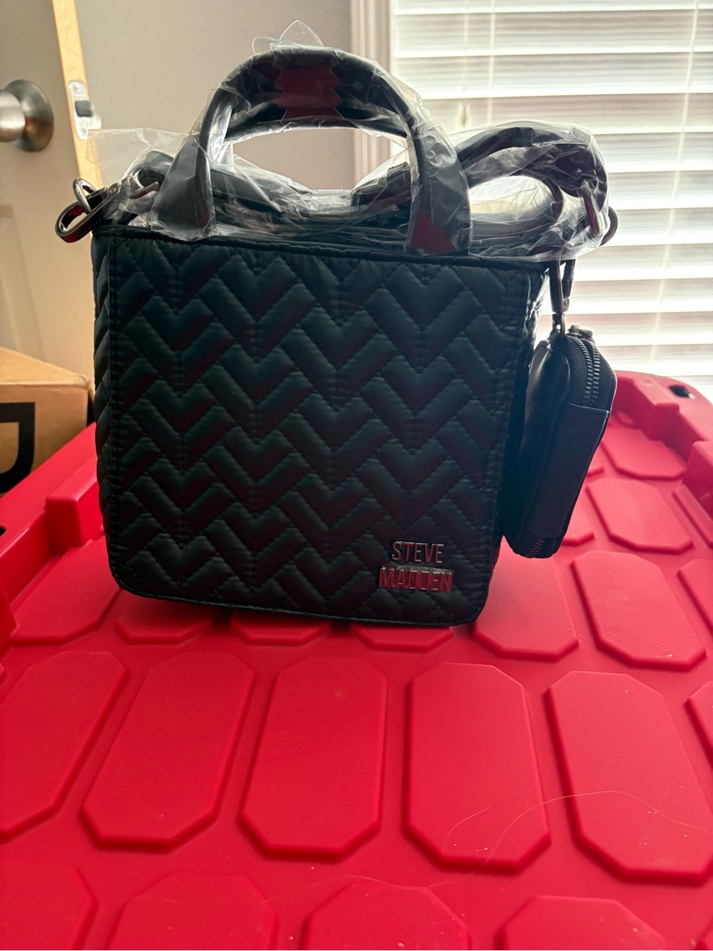 Steve Madden black purse